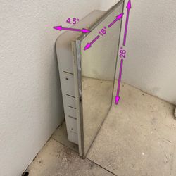 Medicine Mirrors Great Condition