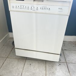 Dishwasher 