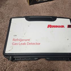 Robinaire Leak Detector 