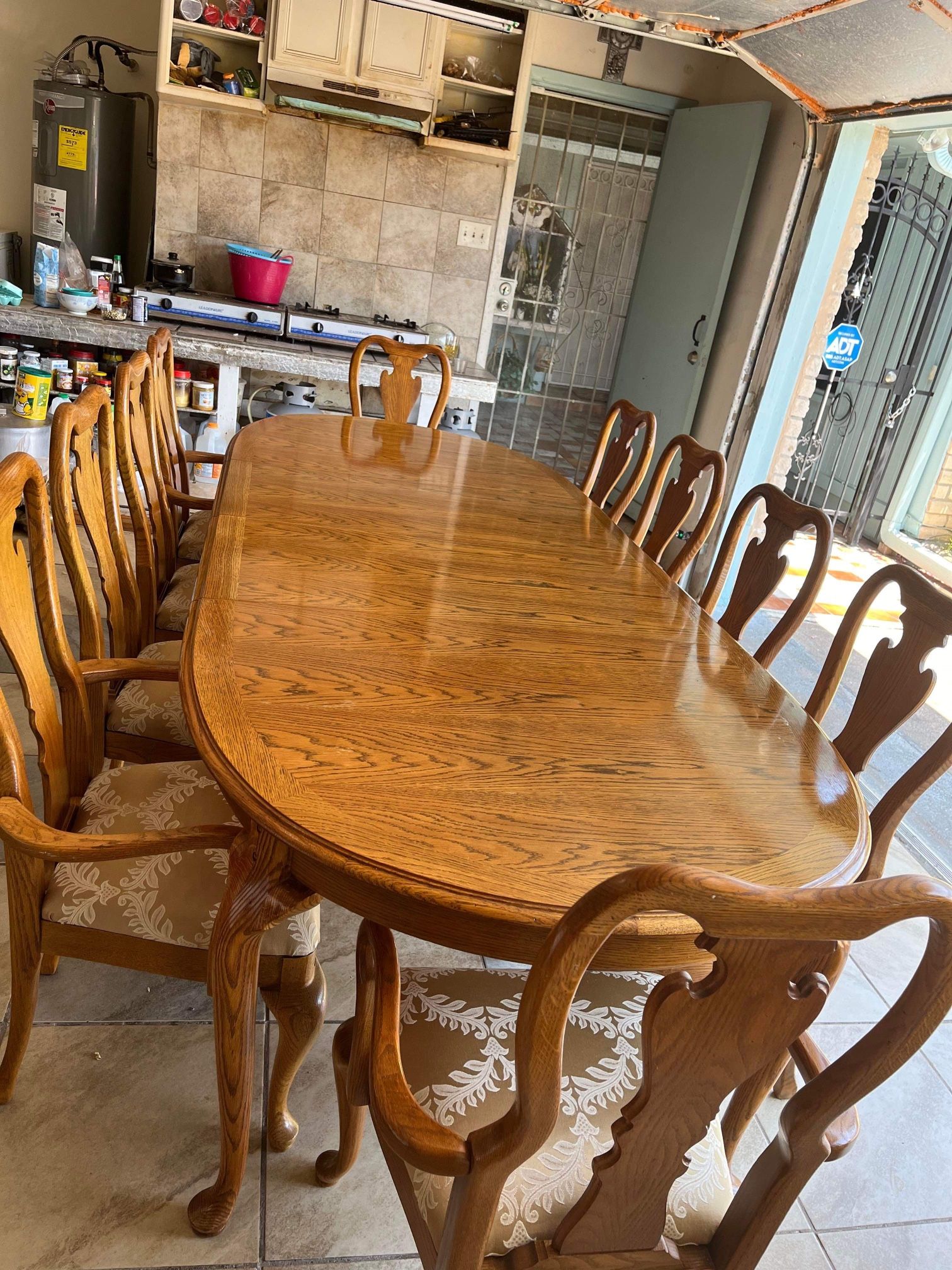 ❤️Dining table with 10 chairs. Very good Condition like New. Table has 2 leaves Each leaf 20 inches Long table without leaf 67 inches Wide table 4