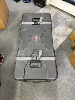 SKB Large rolling hardware case