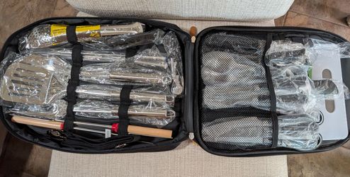 Freehiker Portable Camping Kitchen Utensil Set - BRAND NEW