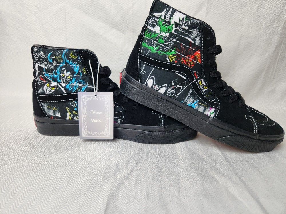 Vans X Disney Villians Black Size 7.5 M/ 9 W