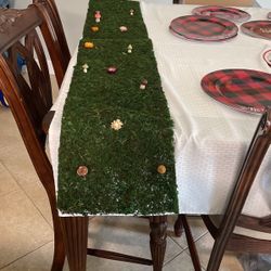 Table Runner / Moss Table Runners (7 Runners Total)