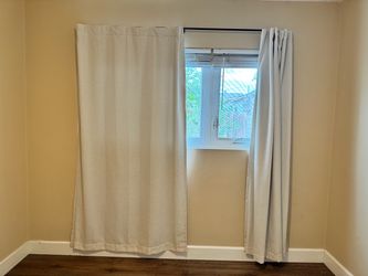 Black out curtain and black rod