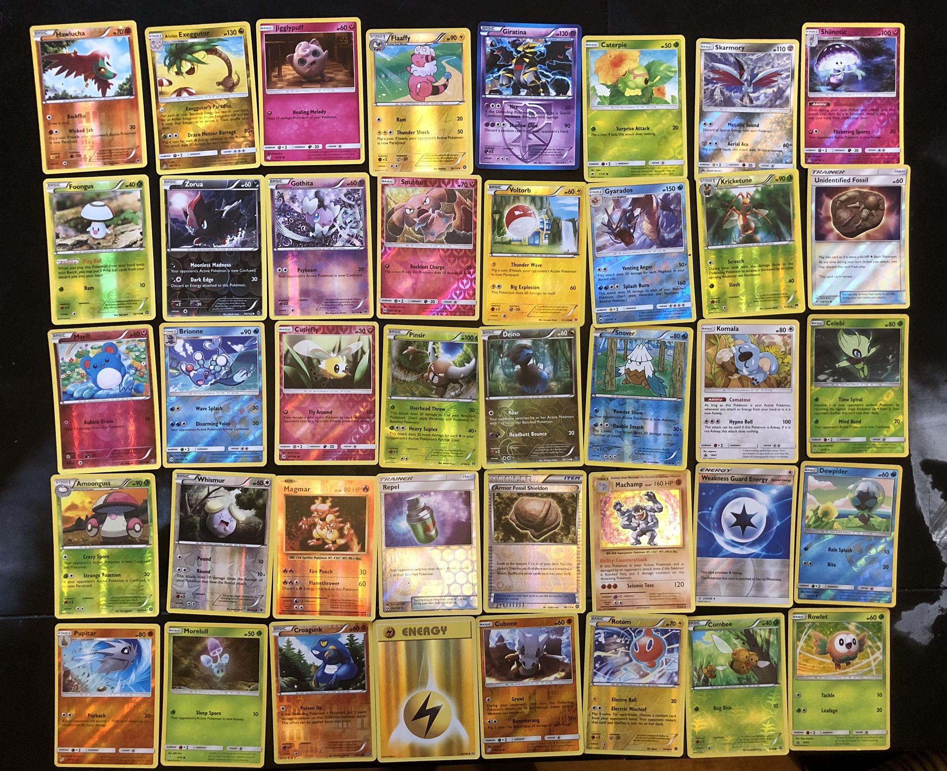 Lot of 240 POKÉMON 2013-2020 Holo Cards