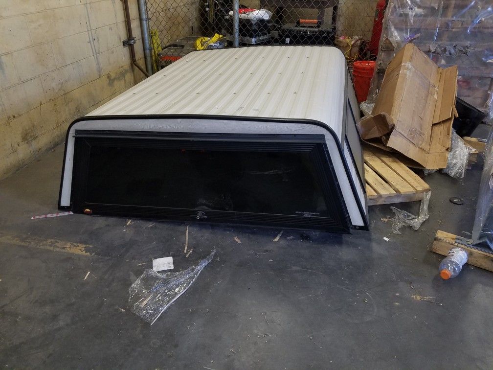 Ford F150 camper shell