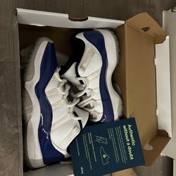 Jordan 11 Retro Low