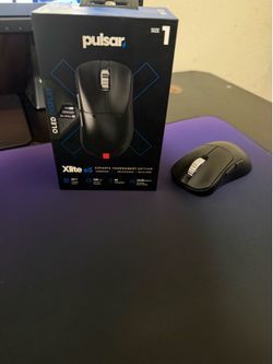 Pulsar Xlite V4 eS Mini - 8K Polling