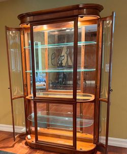 Glass display cabinet