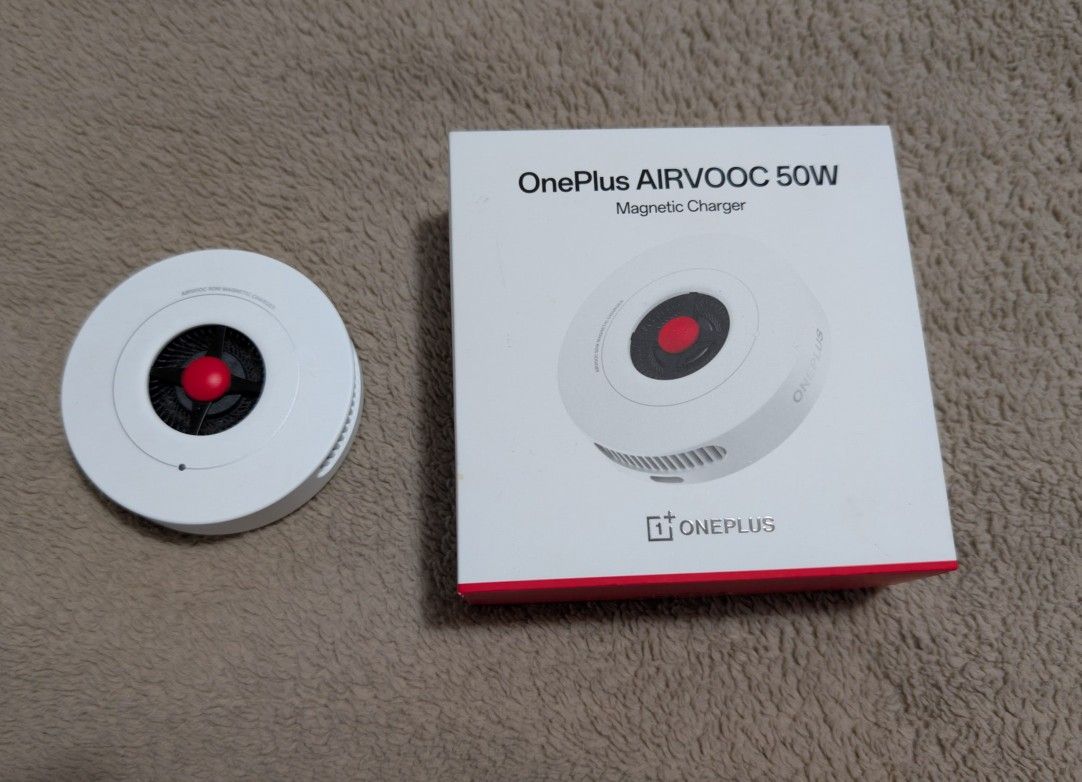 OnePlus AIRVOOC 50W Magnetic Charger