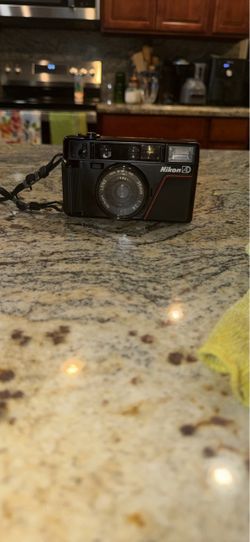 Nikon L35AD 35mm Point and Shoot Film Camera