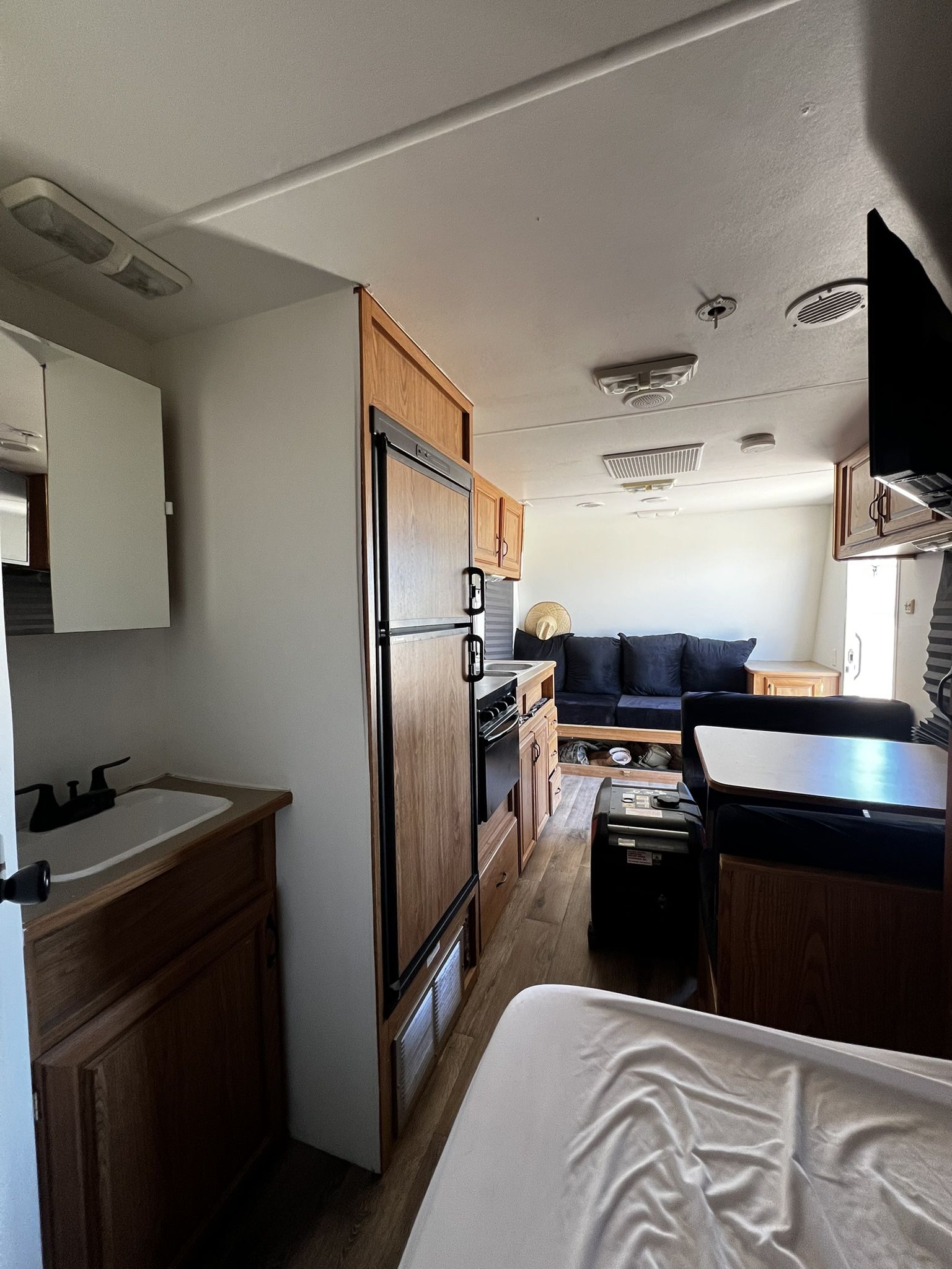 18ft Camper Trailer
