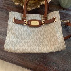 Michael Kors Purse/bag