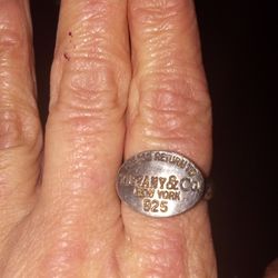  Vintage  Please Return Tiffany Silver On Silver  Ring W