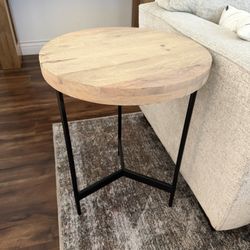 End Tables Set