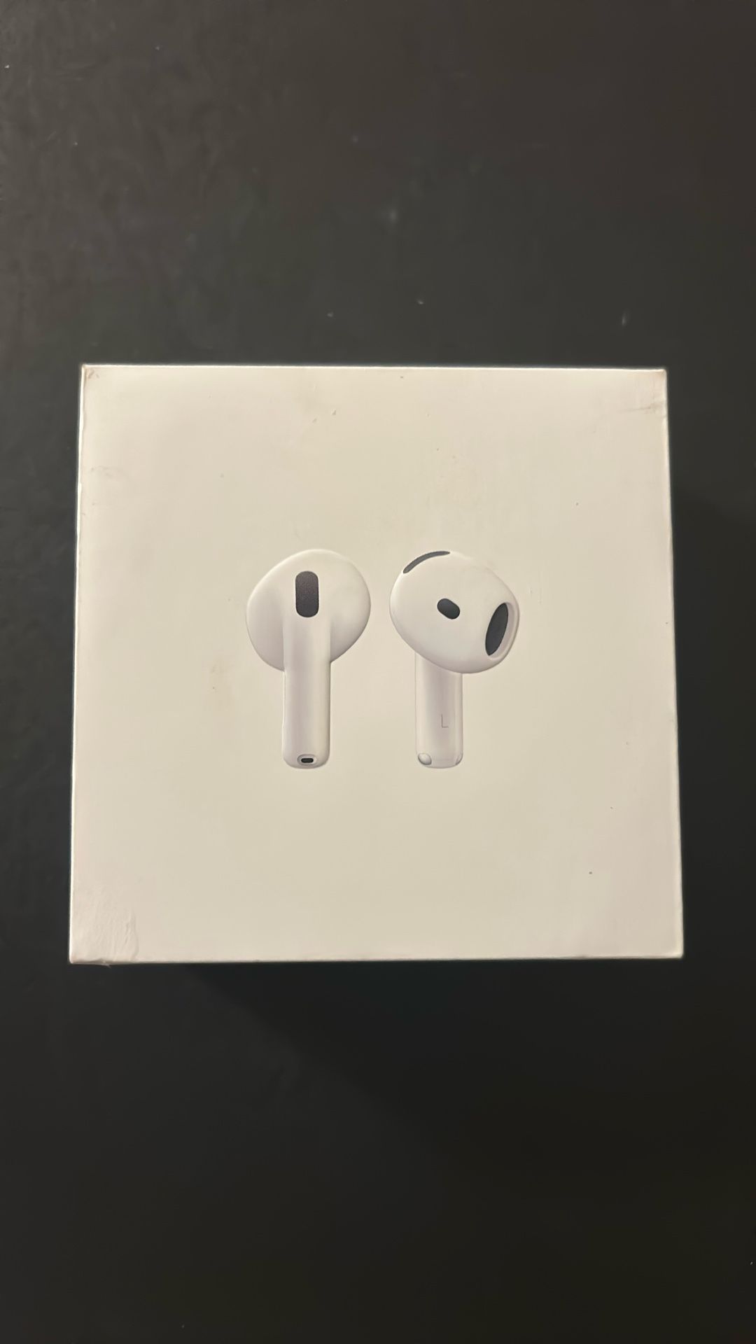 Apple AirPods (4th Generation)