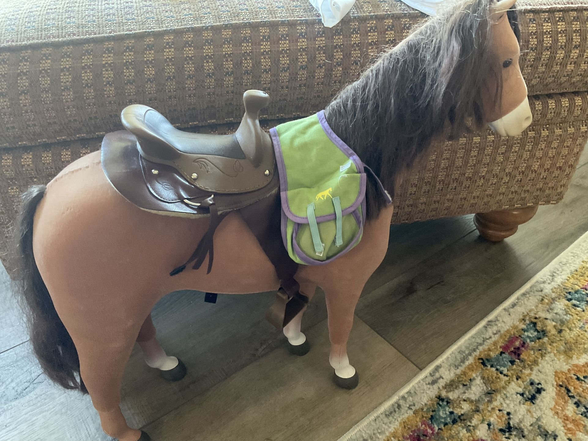 American Girl Doll Beige Horse, Western Saddle, Saddle Bag, And Accessories