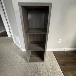 Shelf For Storage Cubes 