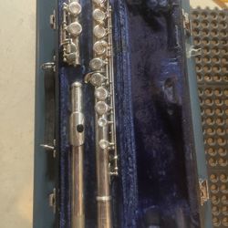 Clarinet With Case 