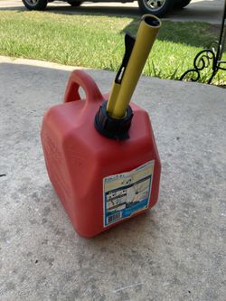 2 gallon gas container