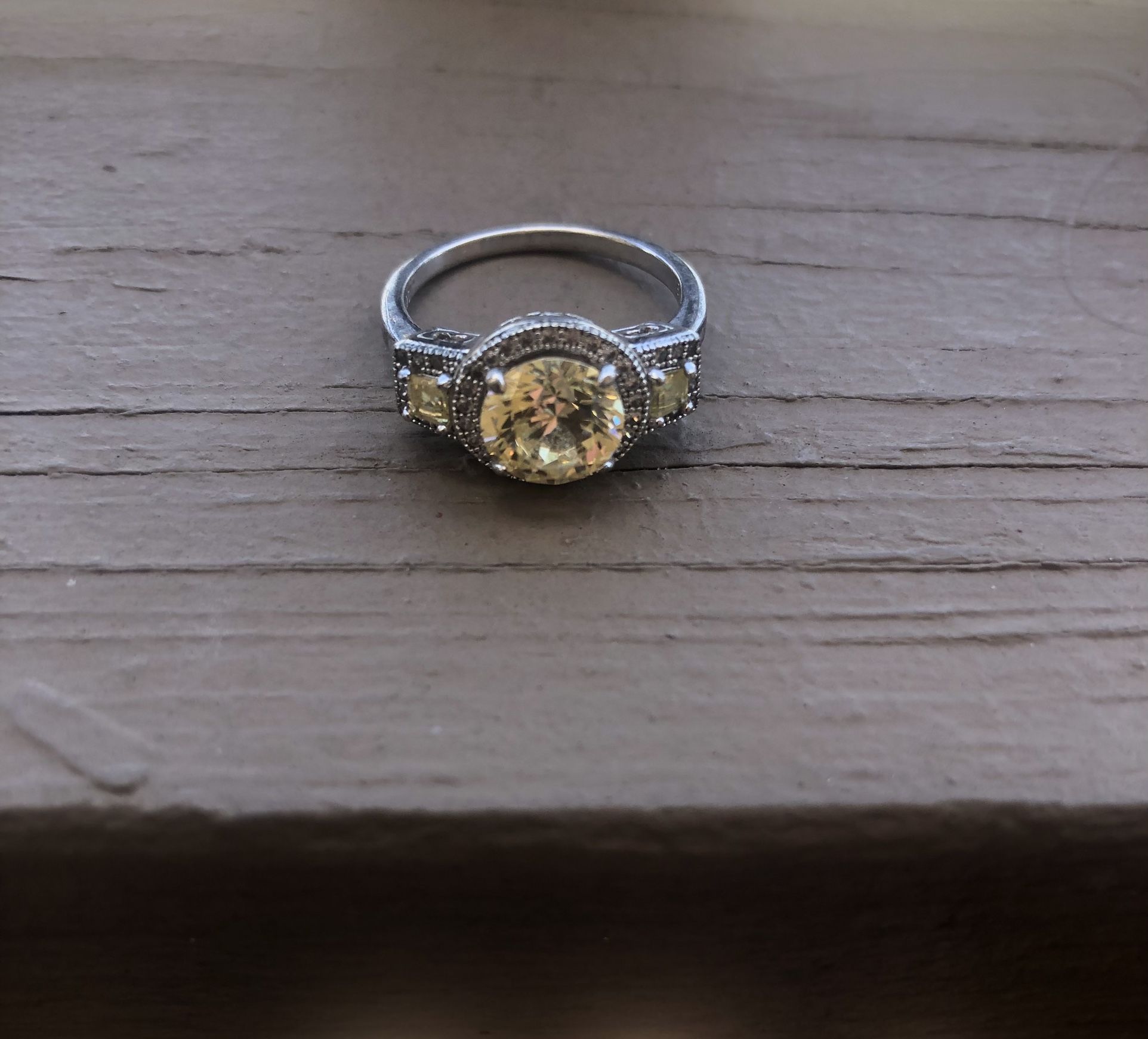Beautiful Sterling Silver .925 Sparkling Faceted Citrine Solitaire Stone & Cz Size 7 Statement Ring-Pics Don’t Do It Justice