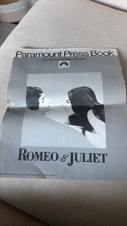 Original 1960's Romeo and Juliet Movie book