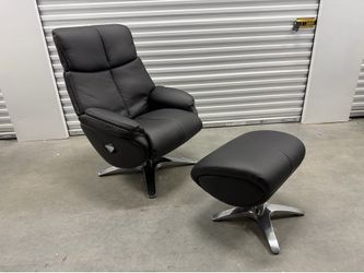 Brand New Premium Modern Luxury Black Recliner Chair with Ottoman