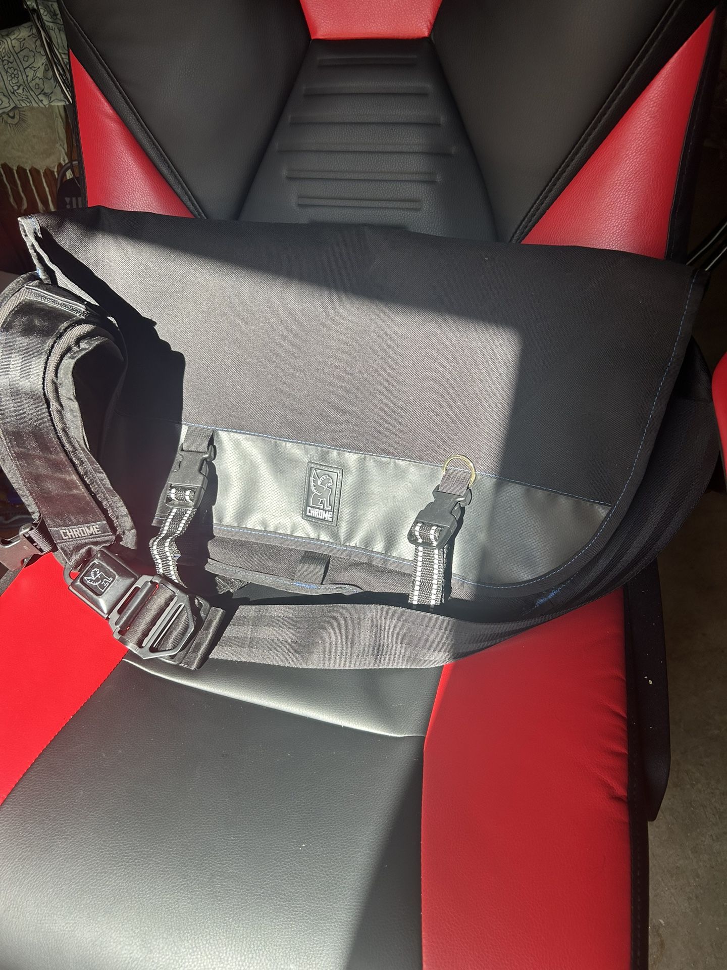 21” Chrome Bag