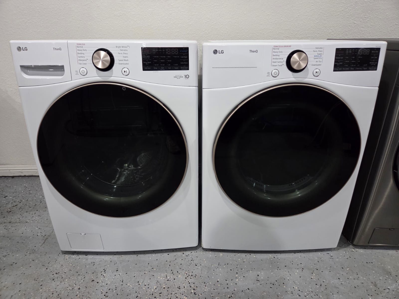 LG Smart From Load Washer And Dryer