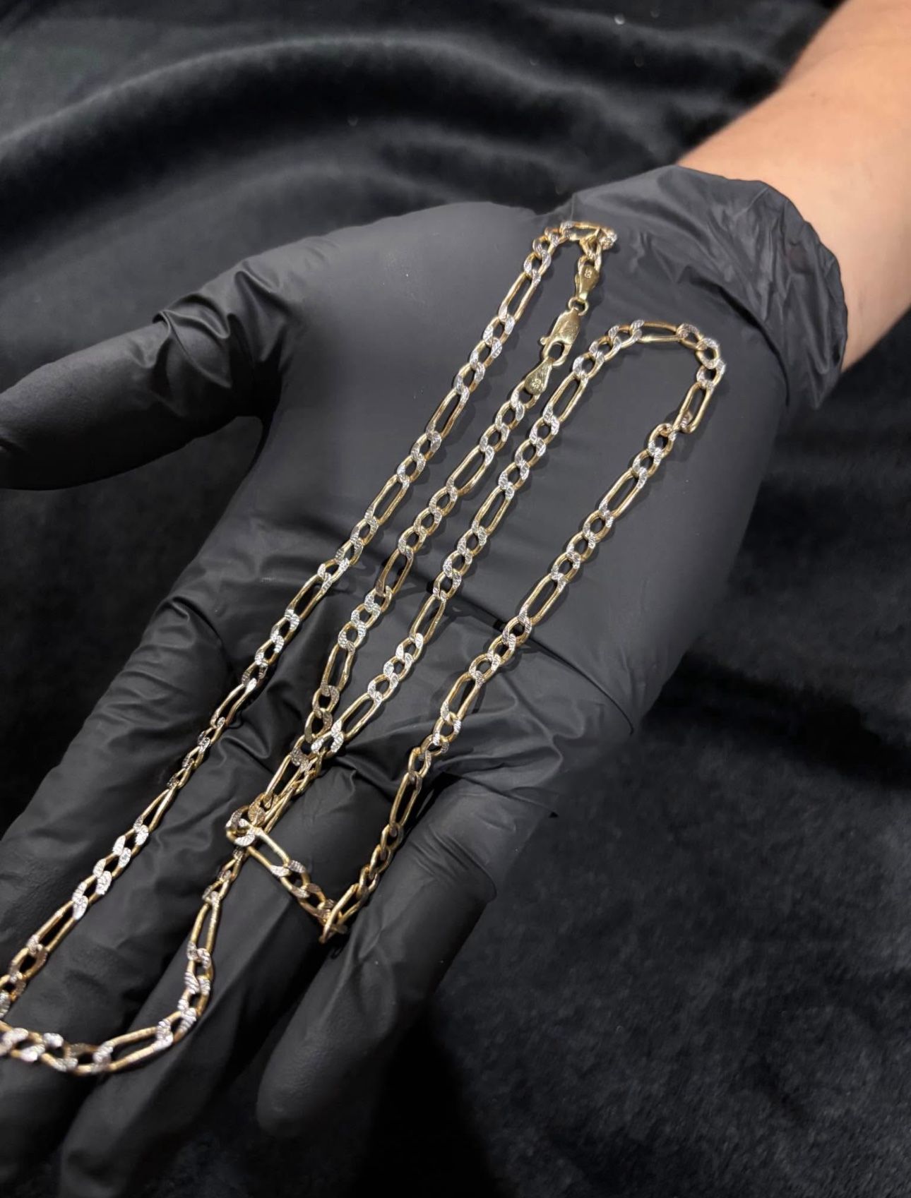14kt  Gold Chain 