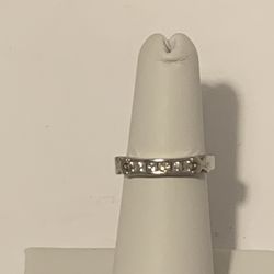Stunning Engagement Band Size 5 For $12