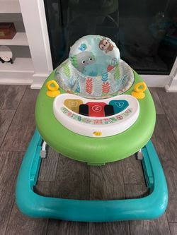 Bright Starts Baby Walker with Activity Tray