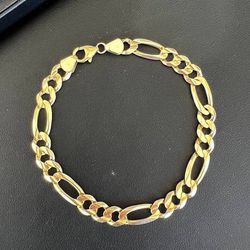 14k solid yellow gold Figaro bracelet 9inch