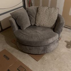 Round Sofa