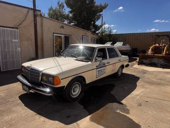 1983 Mercedes-Benz 240d