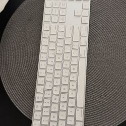 Apple keyboard