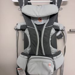 Ergobaby Omni Breeze Carrier
