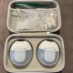 Hands Free Pump With Carrying Case