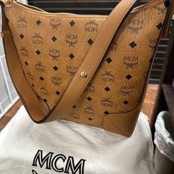 MCM PURSE #11502107