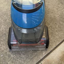 Bissell Carpet Cleaner DeepClean Premier $100