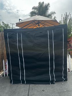 Portable closet