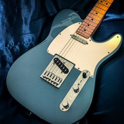 Fender Tide Blue Sparkle Made In Mexico Perfect Condition Fully Set Up New Strings  2018