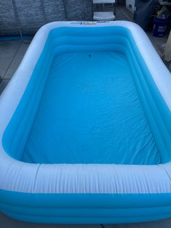 Blow up pool