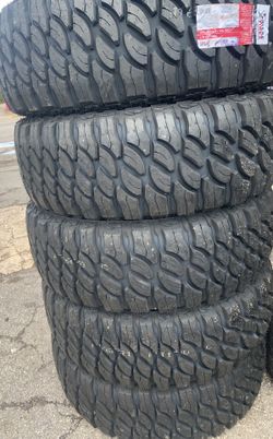 305/70/17 Mud Terrain