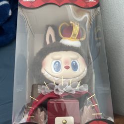 Labubu Checkmate King