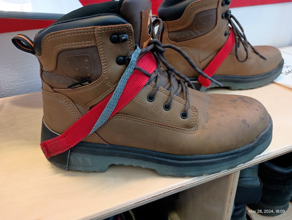 Steeltoe Shoes For Men