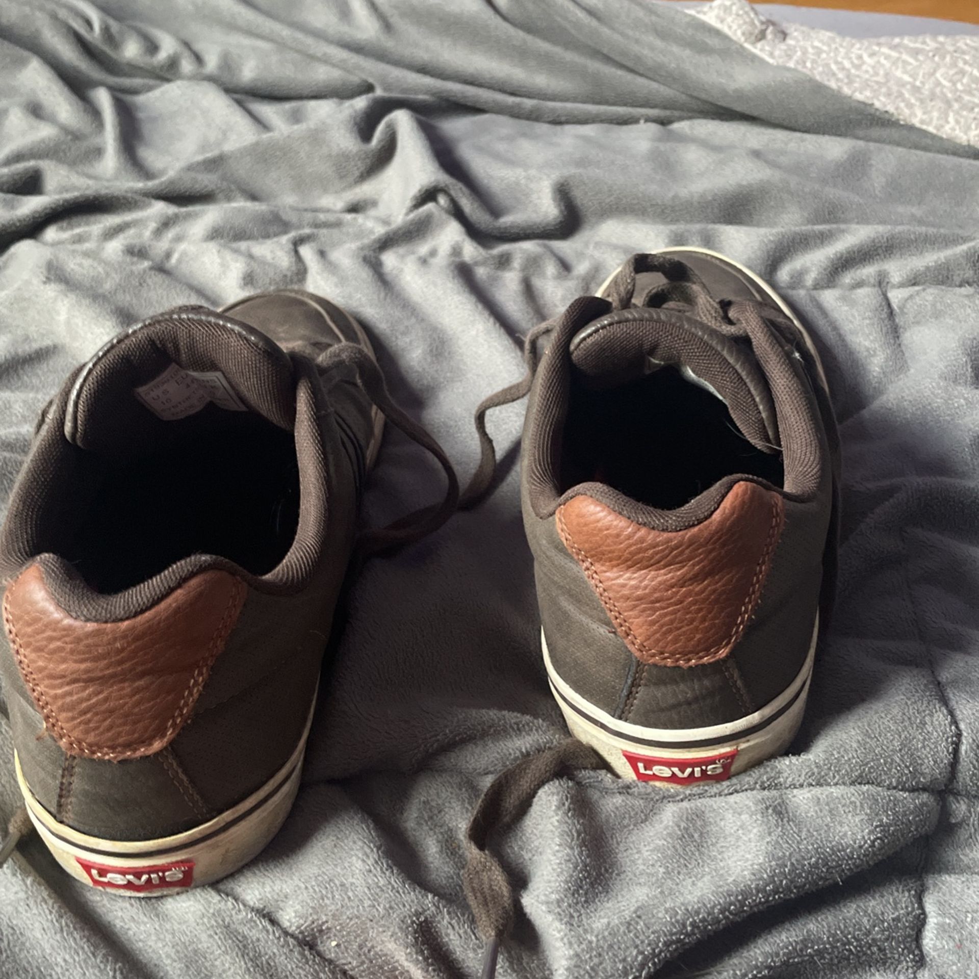 Levi’s 9.5 In Size