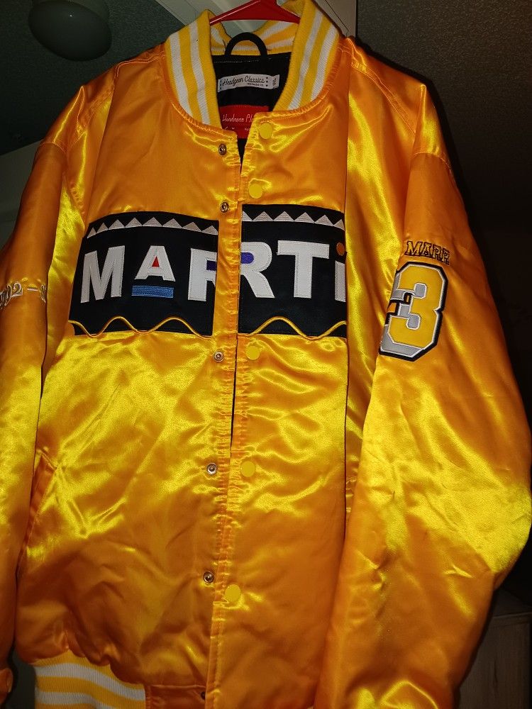Martin Jacket Goes With The Martin @ GINA JORDAN 9S