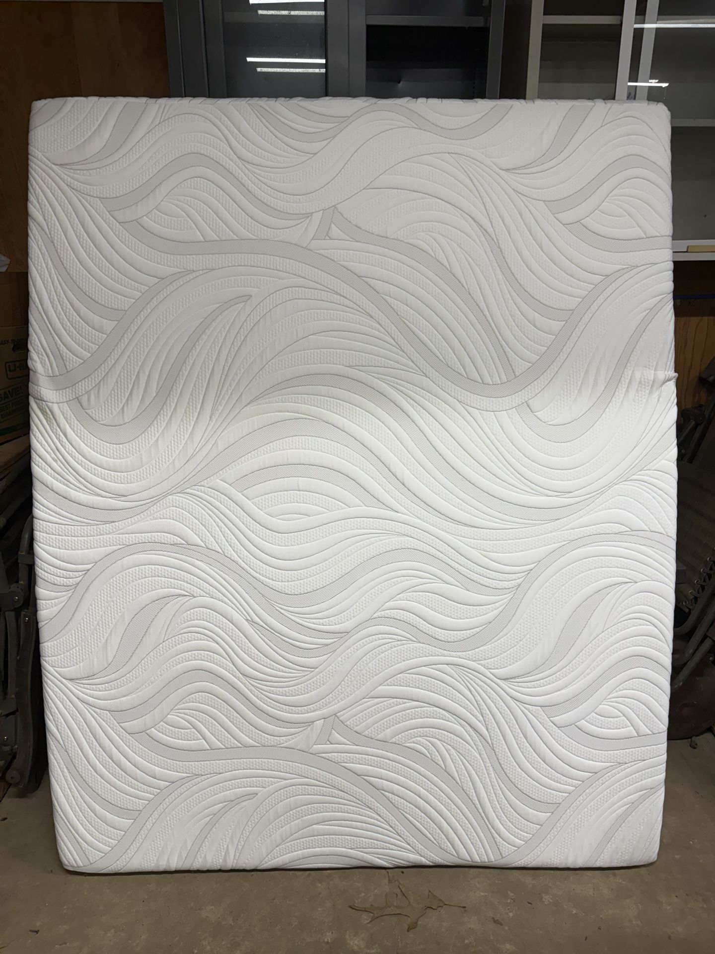 Queen Mattress 8inch
